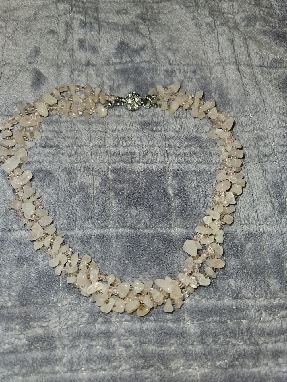 Light Coral Pink Multi-Strand Shell Chip Necklace Bracelet Earring Set - Picture 2 of 9